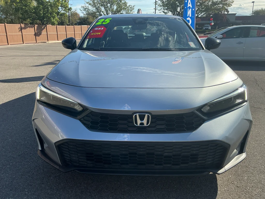 Used 2025 SOLAR SILVER METALLIC Honda Sport image 2