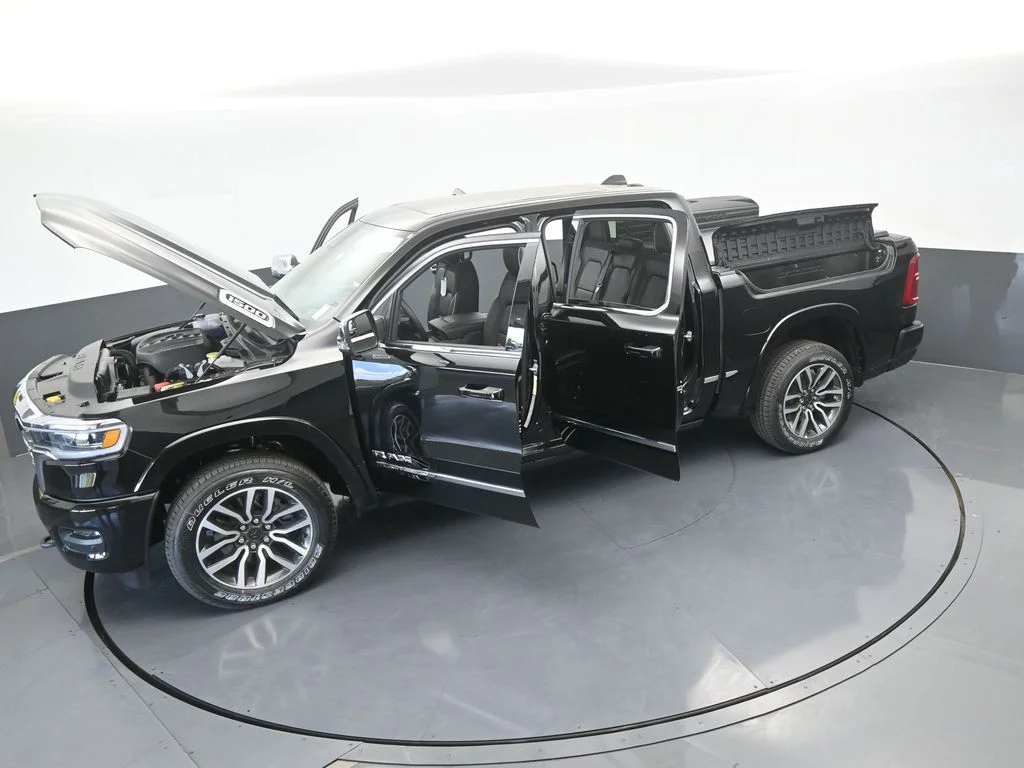 New 2026 Diamond Black Crystal Pearlcoat RAM Limited image 69