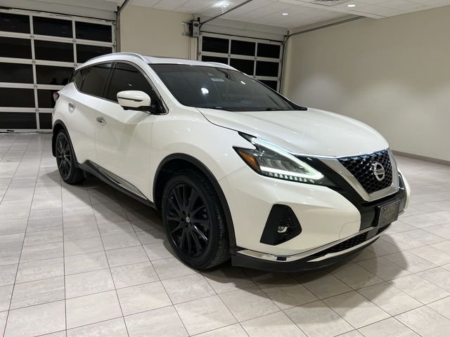 Used 2020 White Nissan Platinum image 7