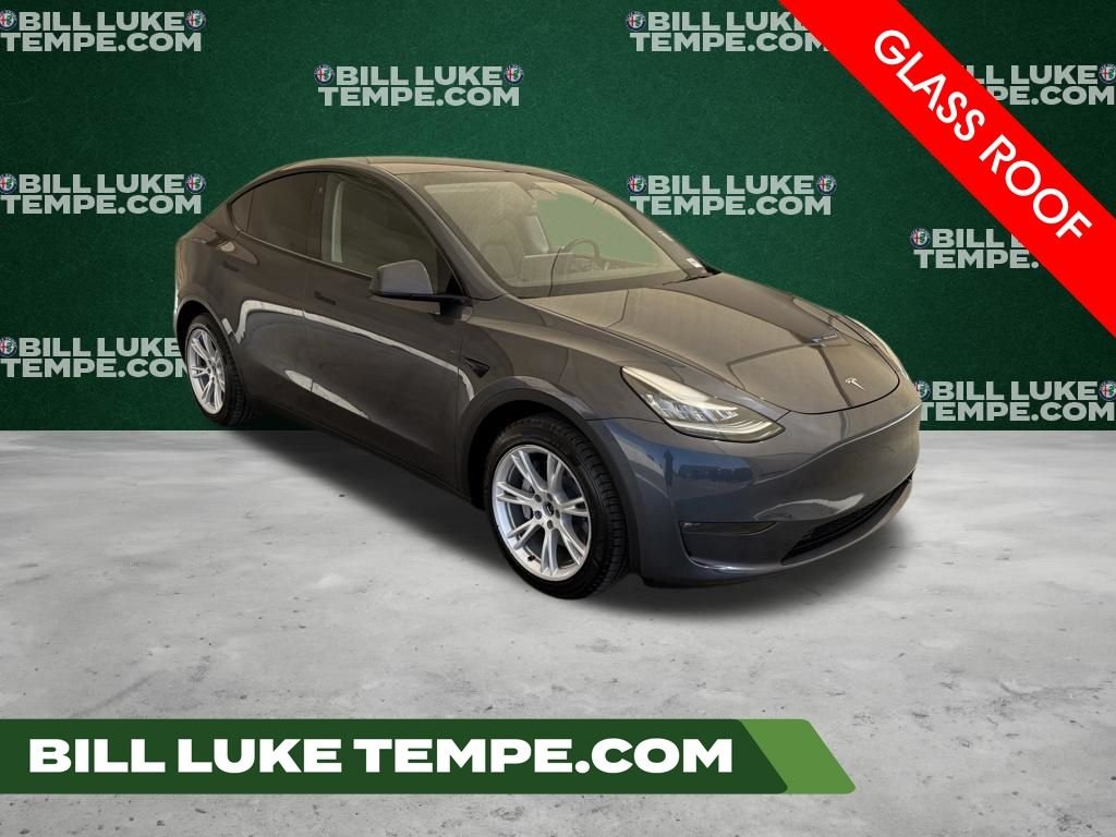2023 Tesla Model Y Long Range Dual Motor All-Wheel Drive's photo