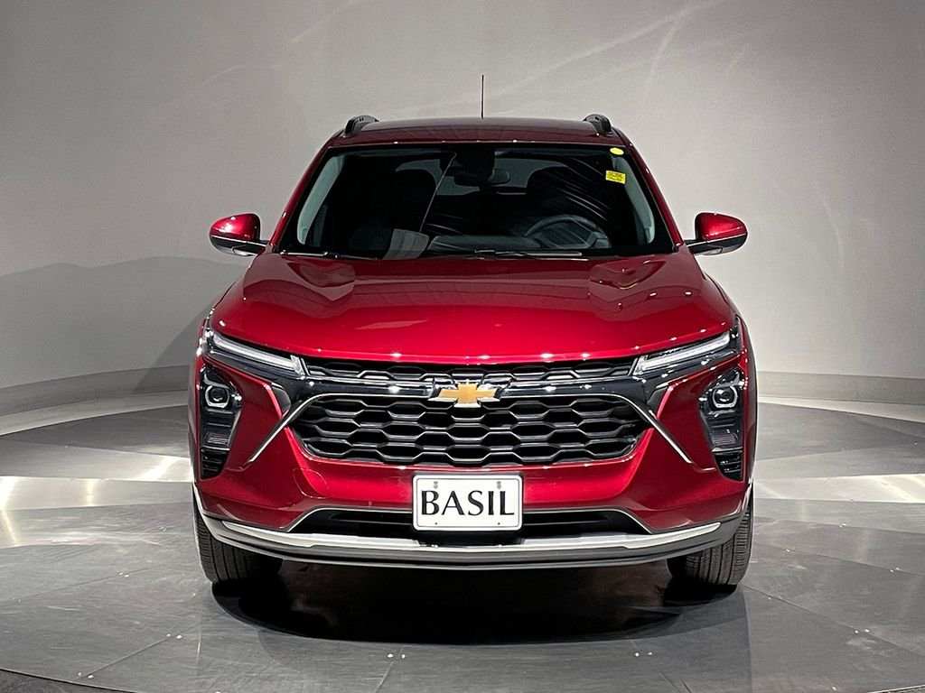 Used 2025 Red Chevrolet LT image 9