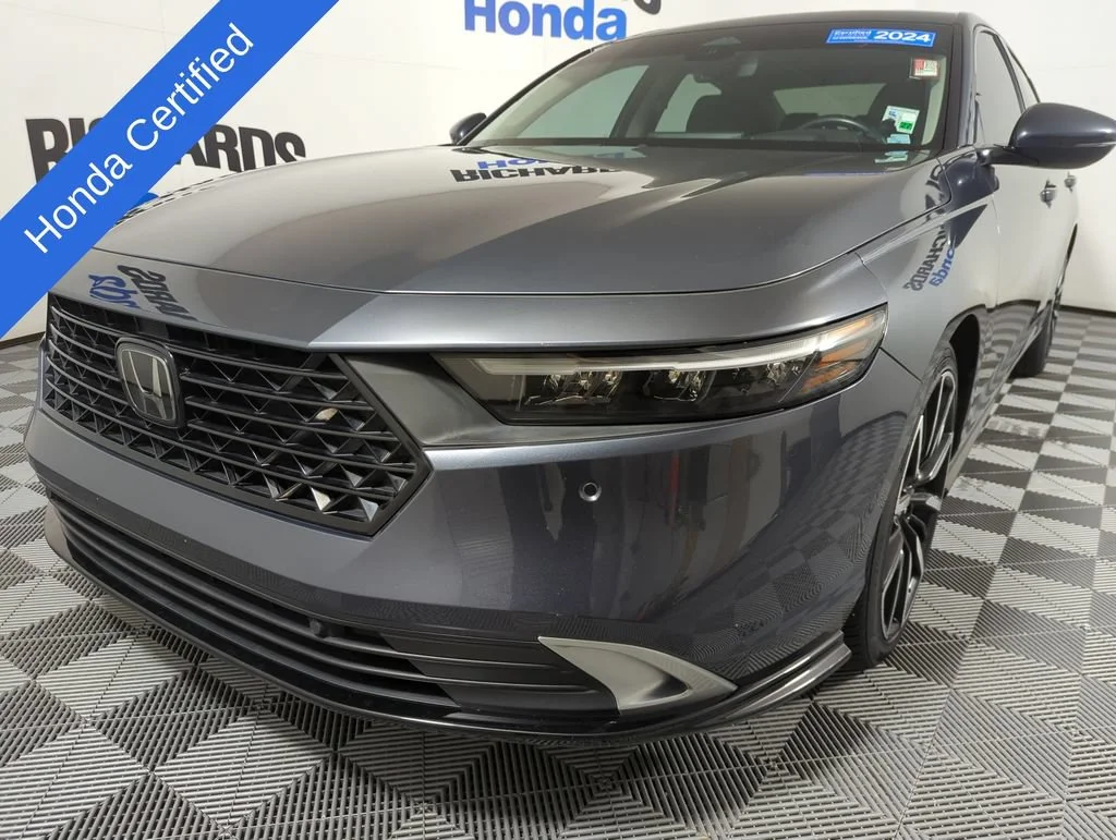 Certified Used 2024 Meteorite Gray Metallic Honda HYBRID TRG image 33