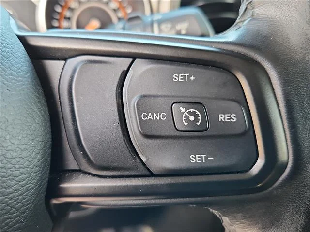 Used 2020 Gray Jeep Sport S 4x4 image 16