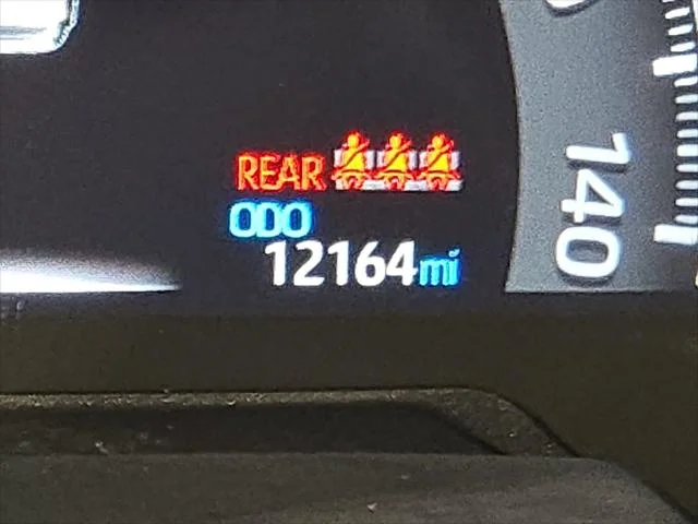 Certified Used 2025 MAGNETIC GRAY MET. Toyota  image 28