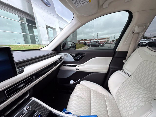 Used 2023 Black Lincoln Black Label image 15