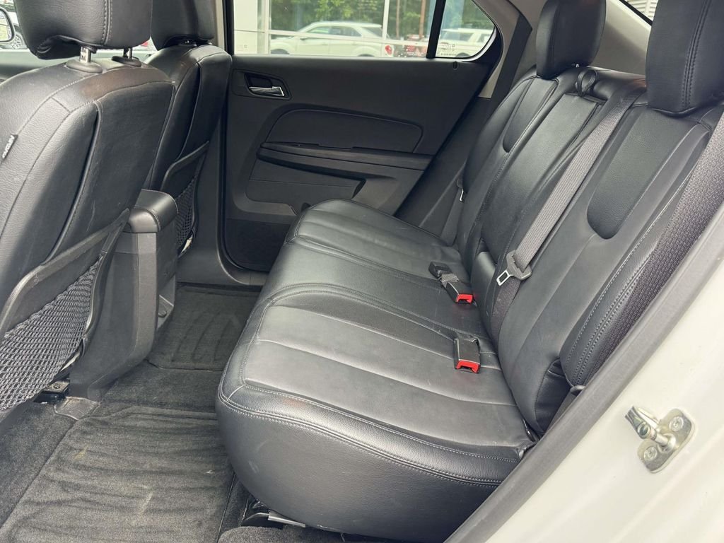 Used 2013 White Chevrolet LT image 16