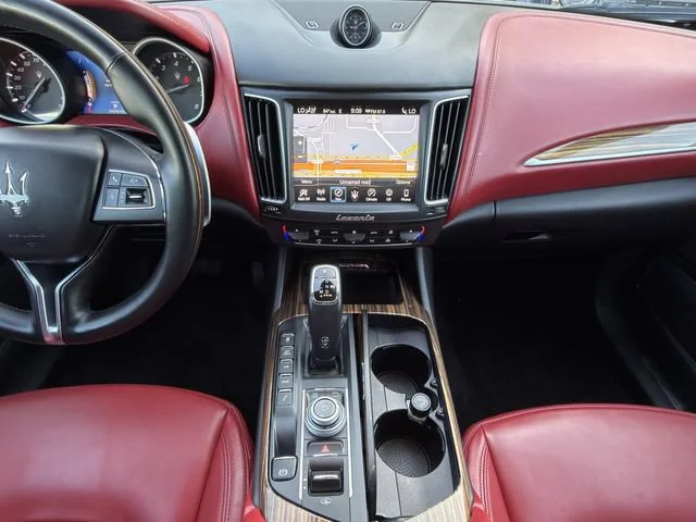 Used 2019 White Maserati S GranLusso image 17