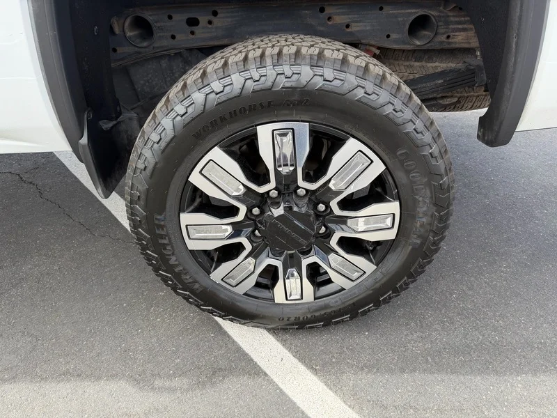 Used 2016 SUMMIT WHITE GMC Denali image 34