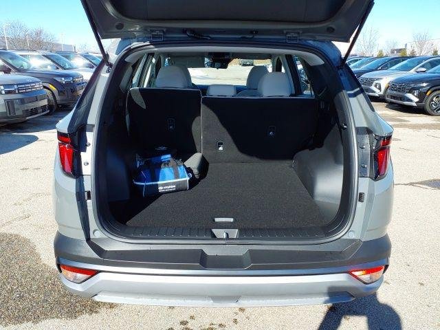 New 2026 Gray Hyundai SE image 11