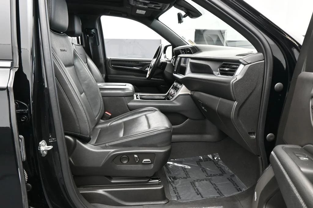 Used 2022 Onyx Black GMC Denali image 52