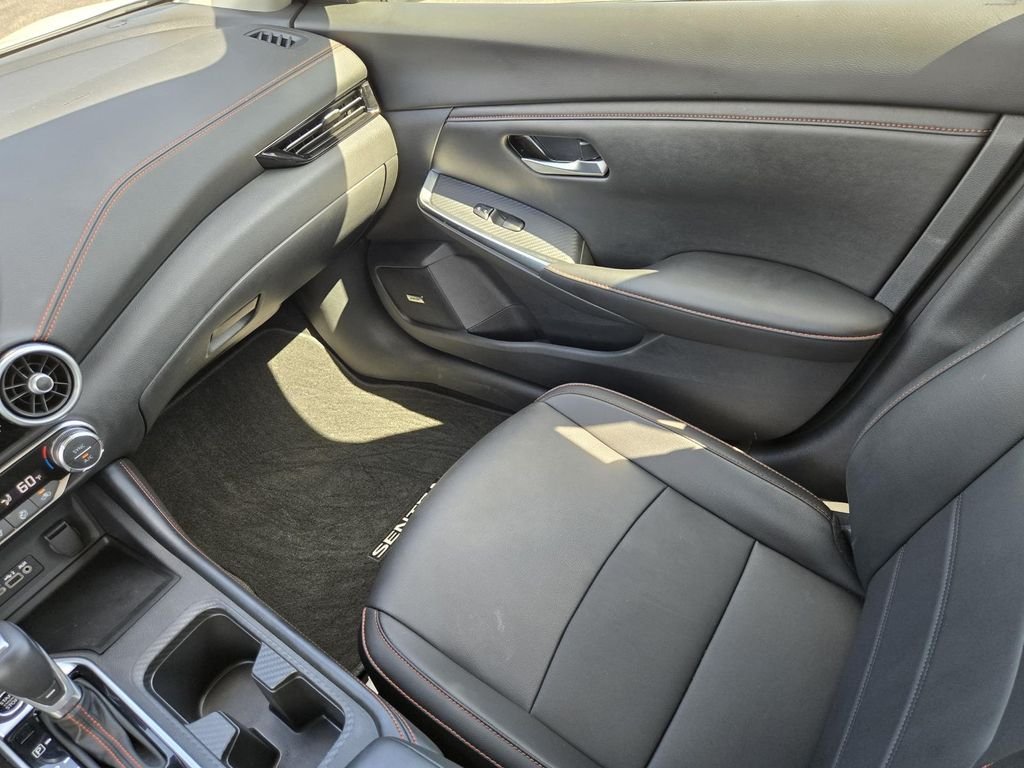 Used 2025 White Nissan SR image 13