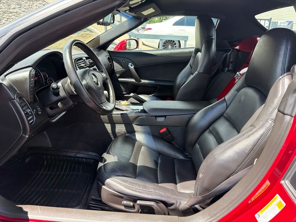 Used 2008 Red Chevrolet Base image 10