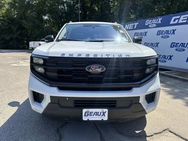 Certified Used 2025 Oxford White Ford Active image 4