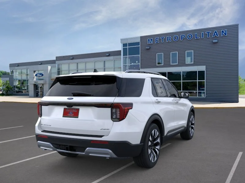 New 2026 Star White Metallic Tri-Coat Ford Platinum™ image 8