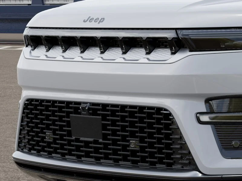 New 2026 Bright White Clear-Coat Exterior Paint Jeep  image 7