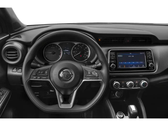 Used 2018 Brilliant Silver Nissan S image 10