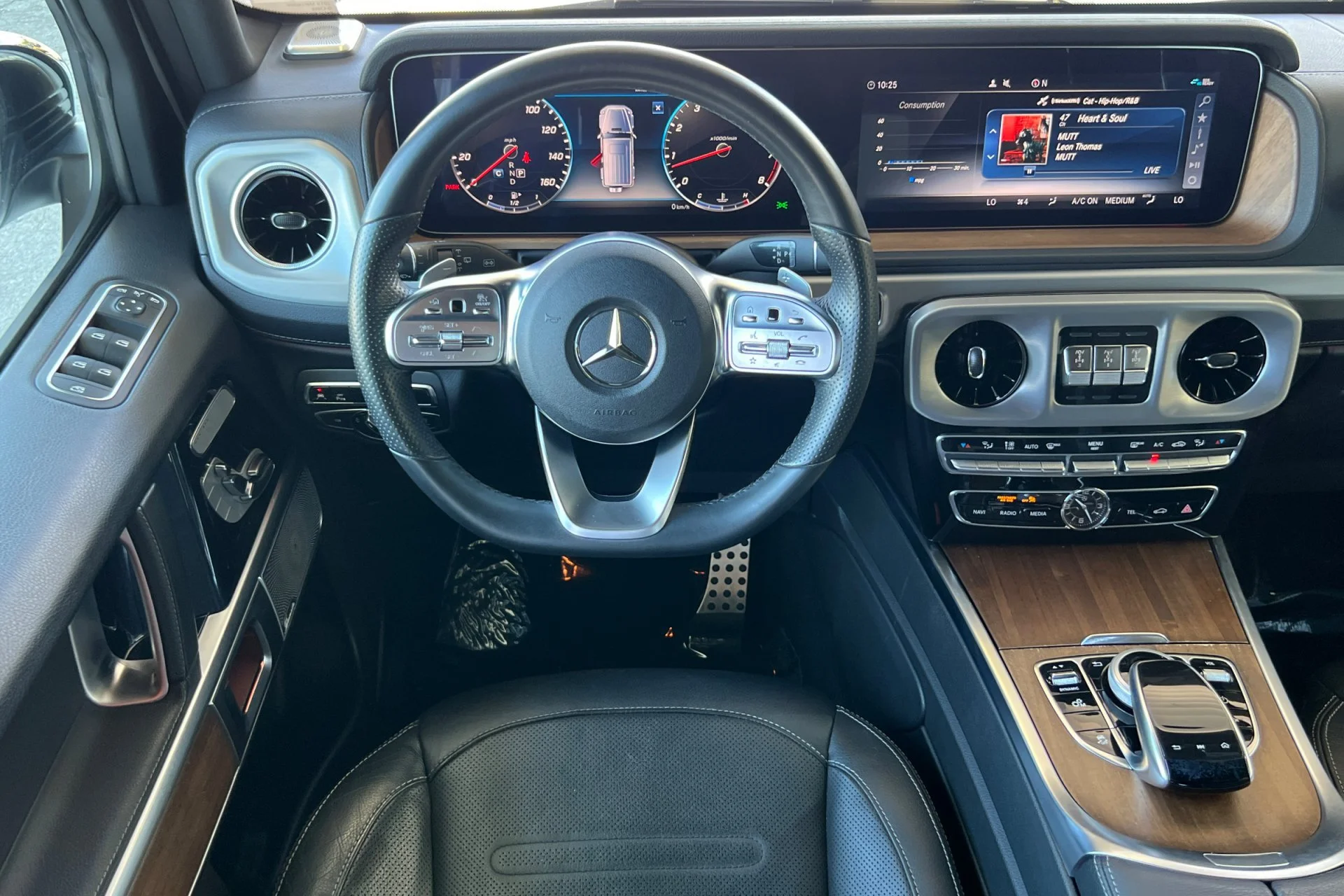 Used 2019 Polar White Mercedes-Benz G 550 4MATIC® SUV image 16