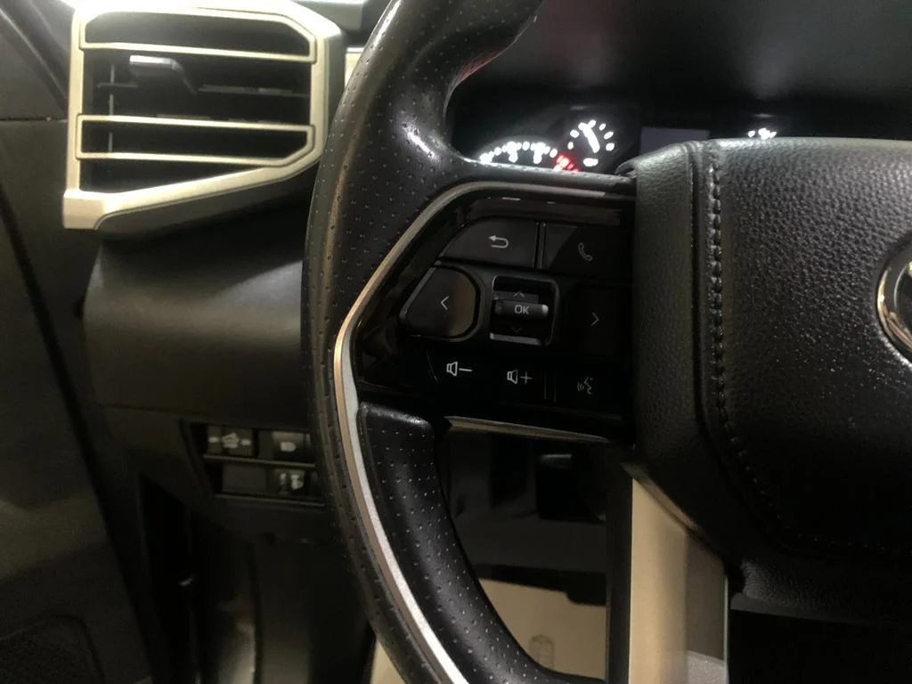 Used 2022 Gray Toyota SR5 image 26