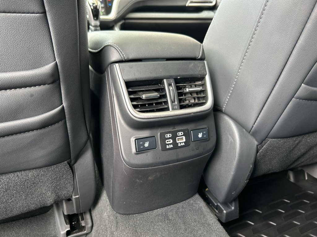 Used 2023 Crystal Black Silica Subaru Touring XT image 15