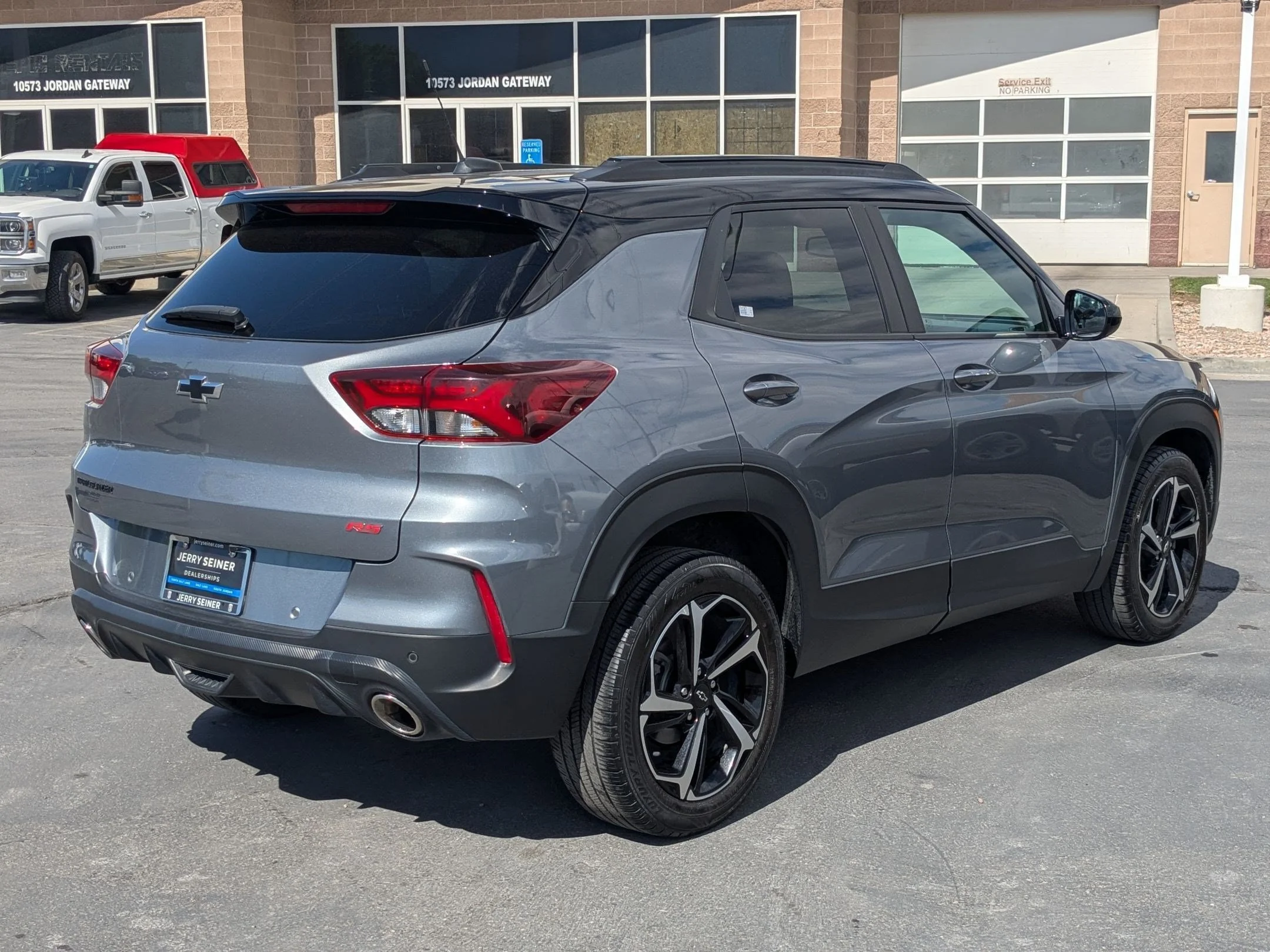 Used 2022 Satin Steel Metallic Chevrolet RS image 5