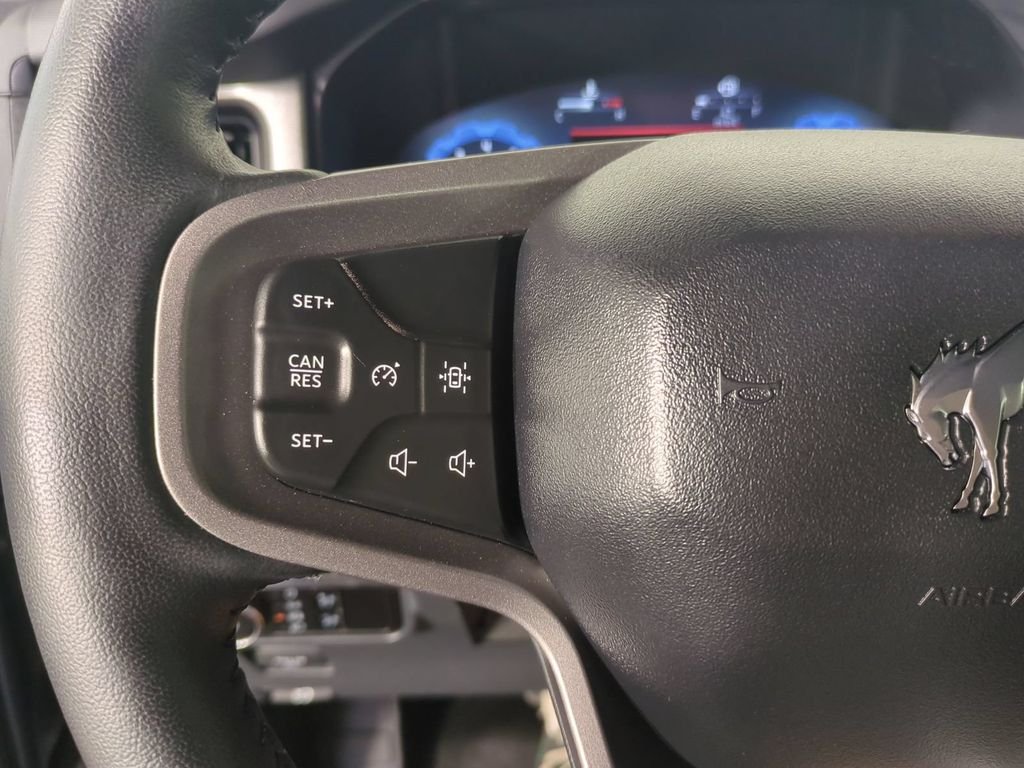 Used 2025 Gray Ford Badlands image 32