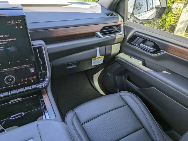 2026 GMC Yukon XL Denali - Photo 19