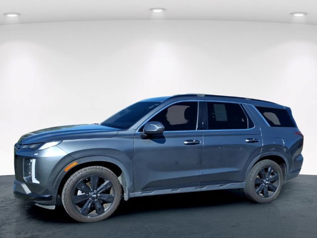 Used 2023 Gray Hyundai XRT image 3