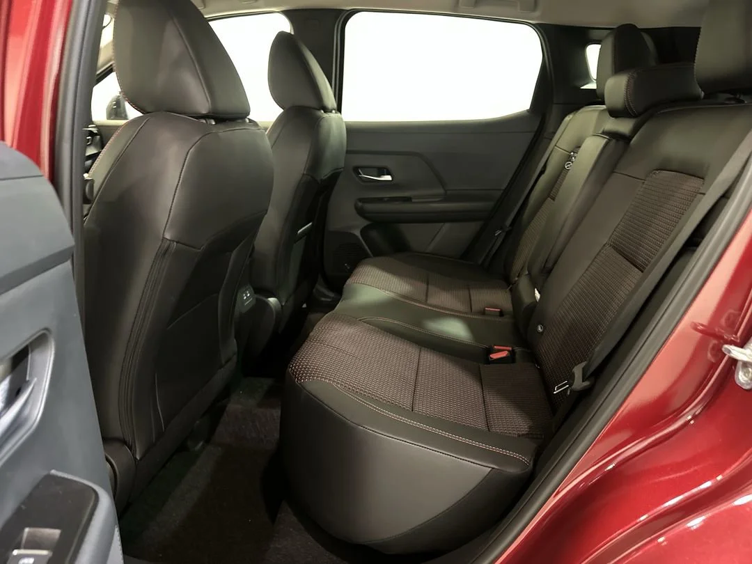 New 2026 Scarlet Ember Tintcoat Nissan SR image 18
