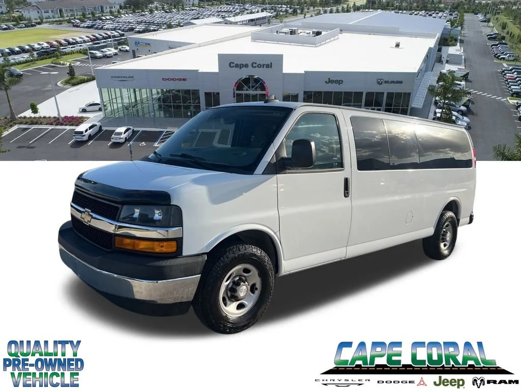 2019 Chevrolet Express 3500 LT Extended's photo