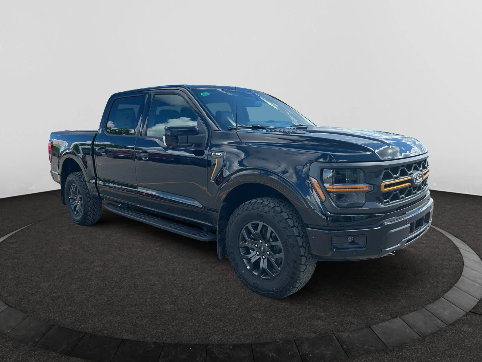 New 2026 Agate Black Metallic Ford Tremor image 7