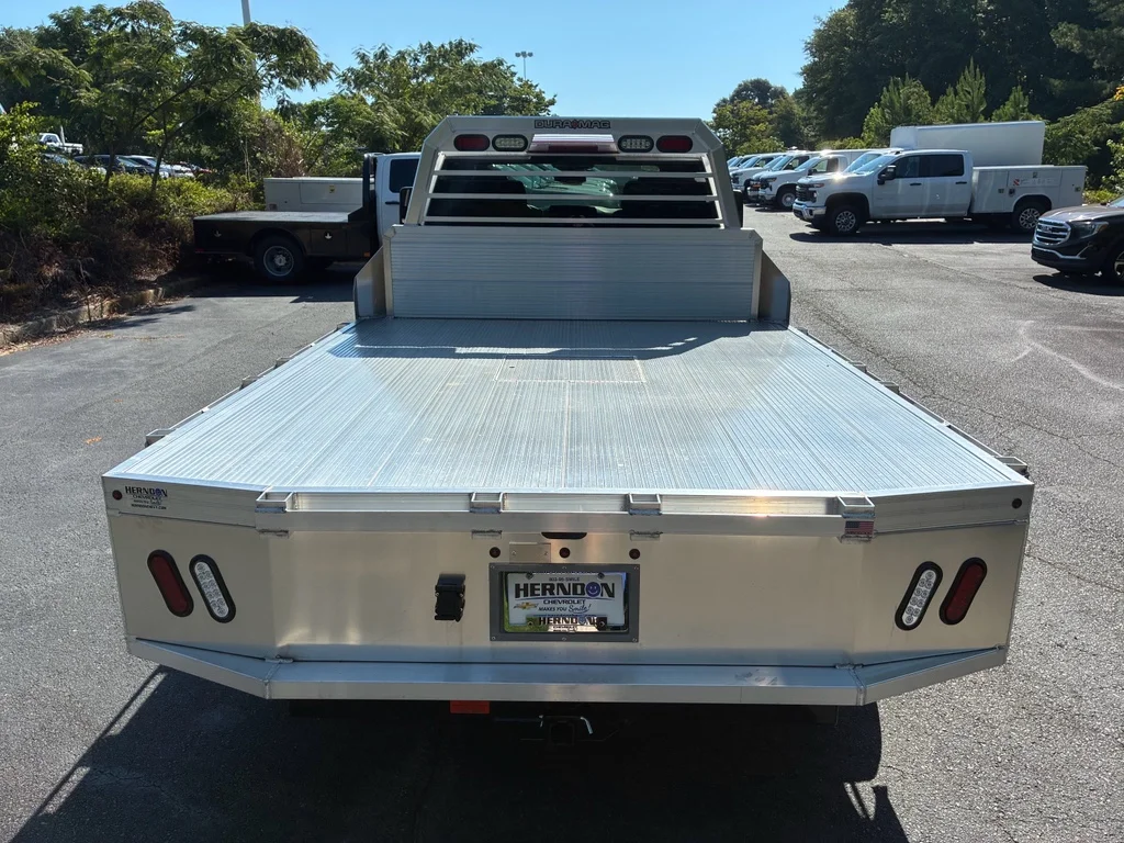 New 2025 Summit White Chevrolet Work Truck image 7