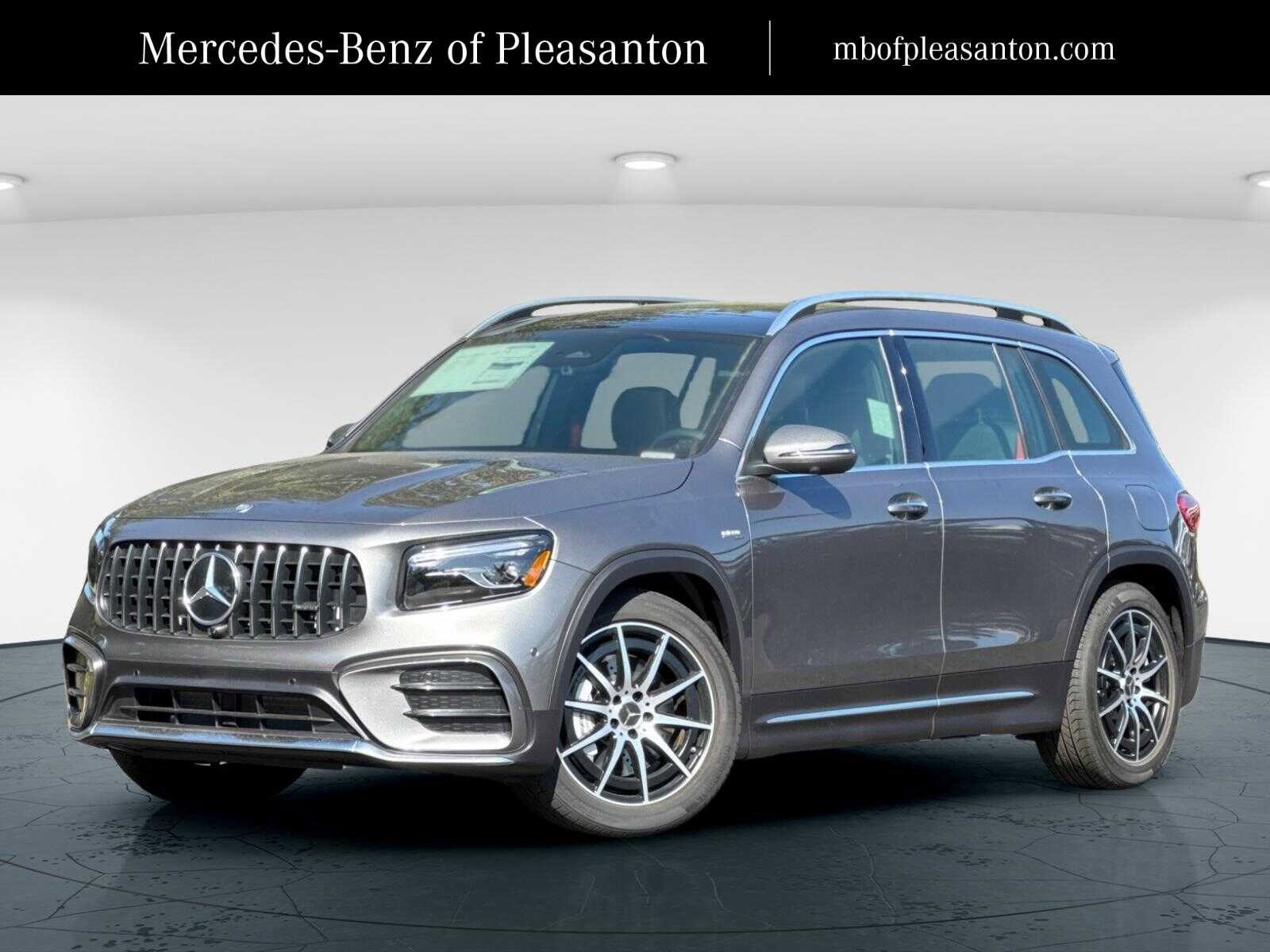2026 Mercedes-Benz GLB GLB 35 AMG 4MATIC's photo