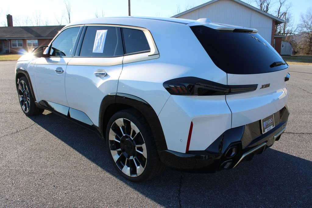 2023 BMW XM Base - Photo 6
