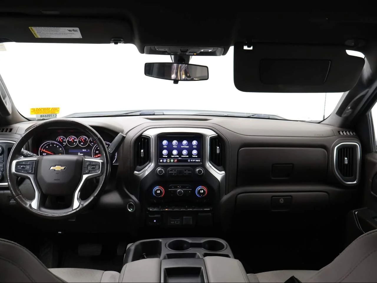 2020 Chevrolet Silverado 1500 LT - Photo 9