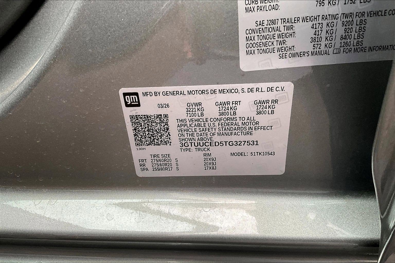 New 2026 Sterling Metallic GMC Elevation image 21