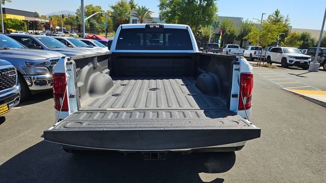 2025 RAM 3500 Laramie - Photo 16