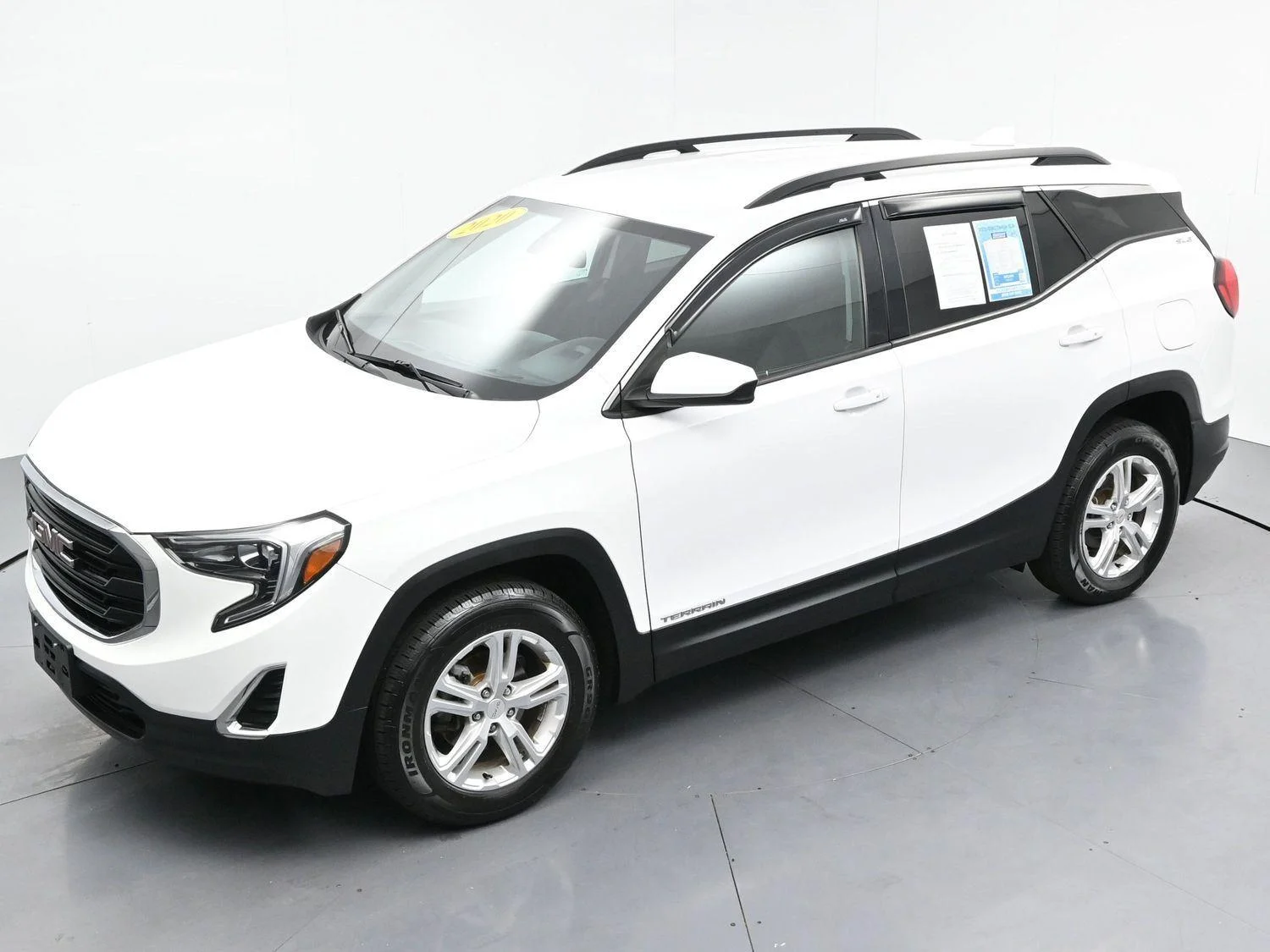 Used 2020 Summit White GMC SLE image 39