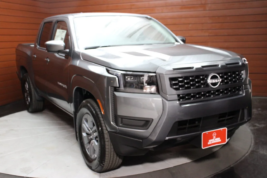 New 2027 Gun Metallic Nissan Crew Cab SV image 17
