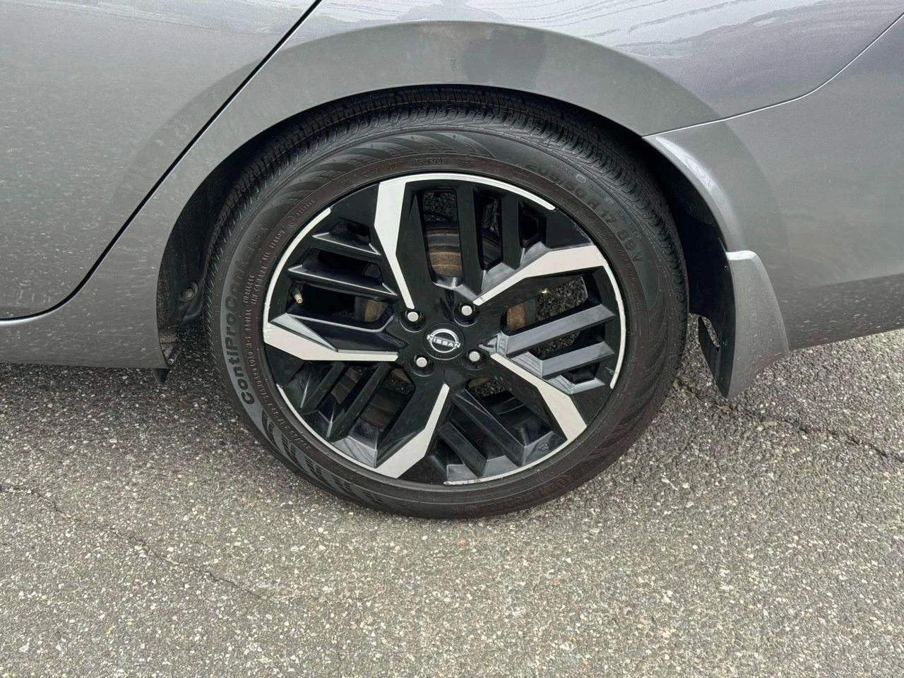 Used 2023 Gun Metallic Nissan 1.6 SR Xtronic CVT image 12