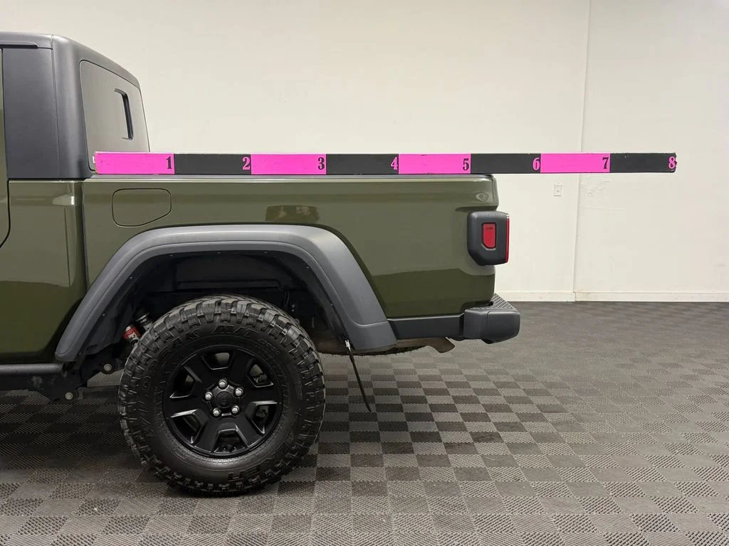Certified Used 2023 Sarge Green Clearcoat Jeep Mojave 4x4 image 9
