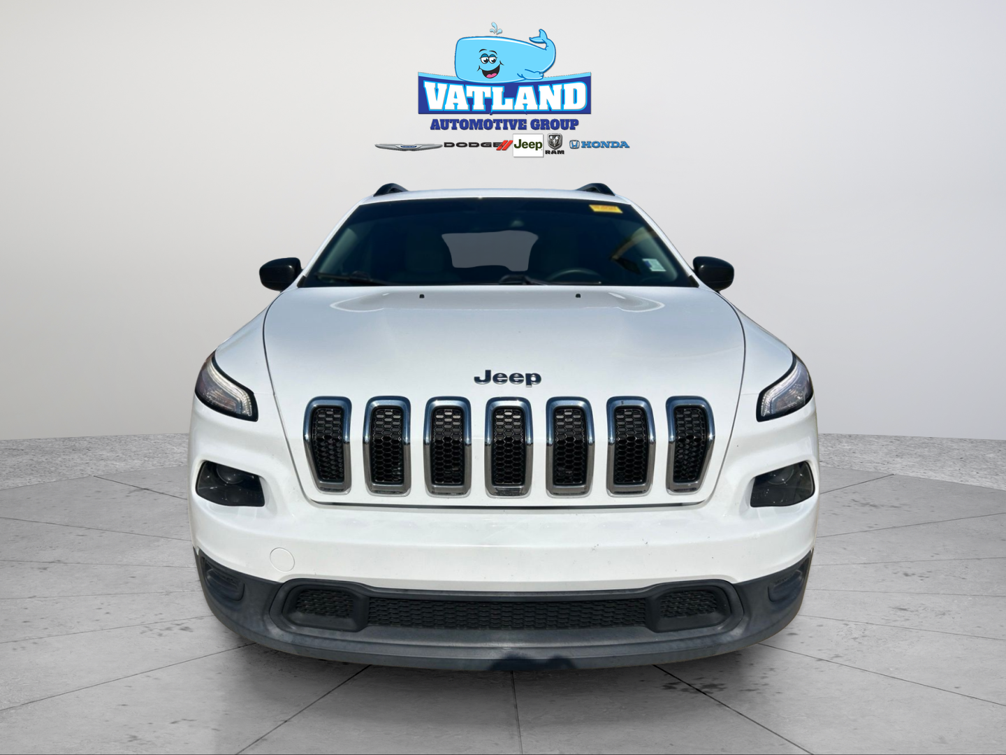 Used 2015 White Jeep Sport image 8