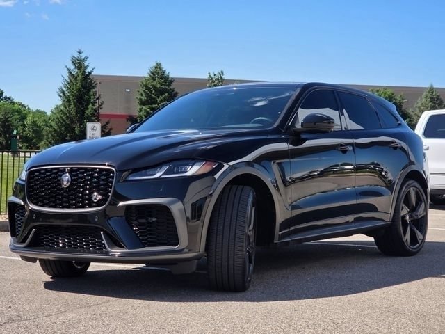 2022 Jaguar F-Pace SVR - Photo 21
