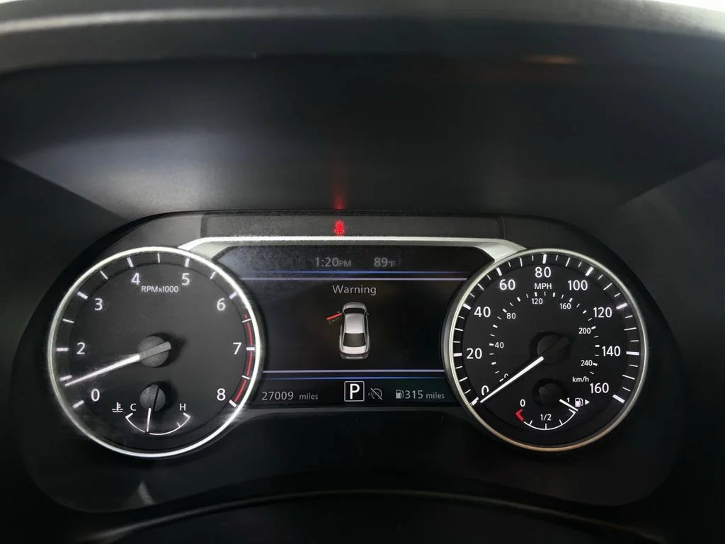Used 2024 White Nissan SV image 12