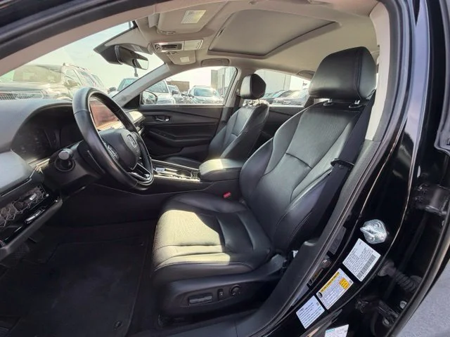 Used 2024 Gray Honda EX-L image 10