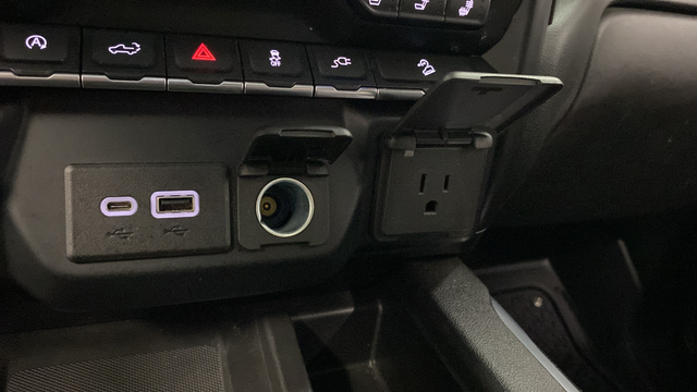 Used 2021 Onyx Black GMC AT4 image 40