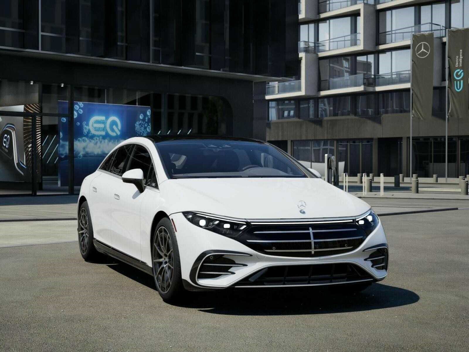 New 2026 Polar White Mercedes-Benz 450 4D Sedan 4MATIC® image 10