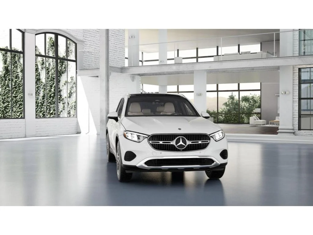 New 2027 White Mercedes-Benz GLC 300 image 42