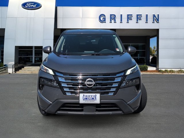 Used 2025 Gray Nissan SV image 12