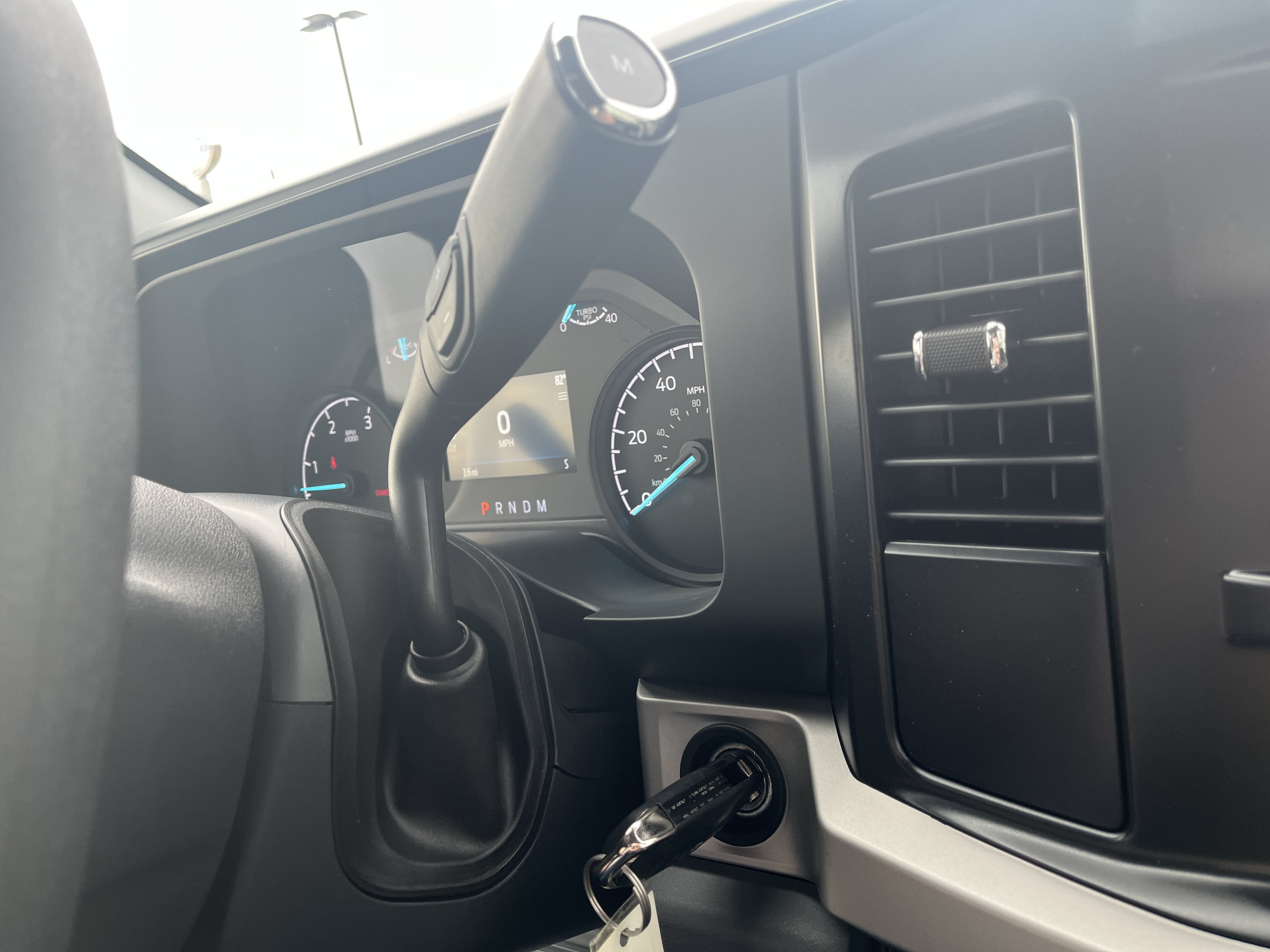 New 2026 Oxford White Ford F-250® XL image 22
