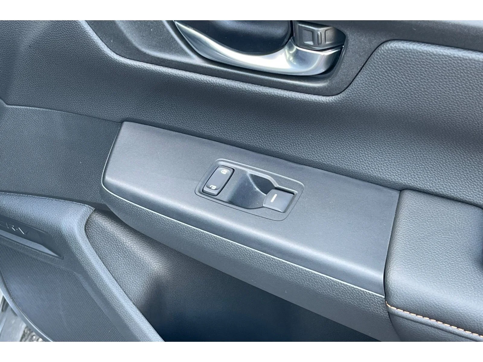 Used 2026 Solar Silver Metallic Honda Sport-L image 22